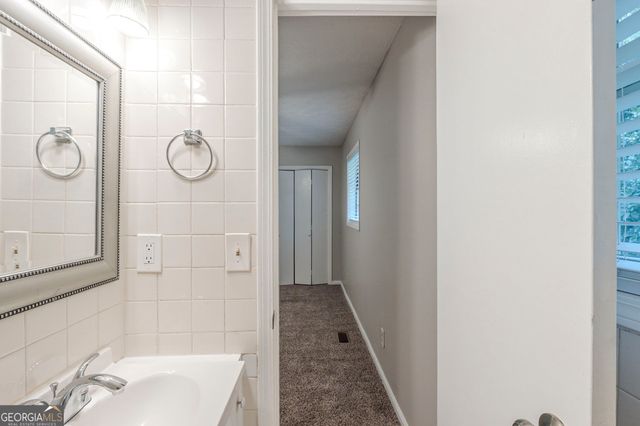 3457 Winston Mason Drive, Snellville, GA 30039