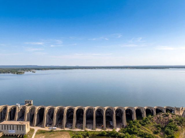 446 El Coronado Ave, Buchanan Dam, TX 78609