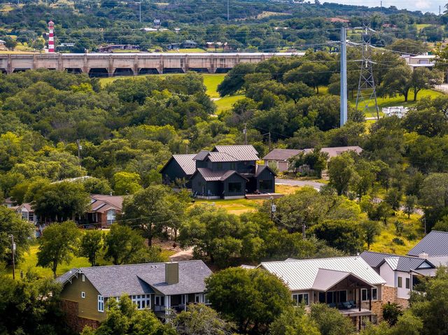 446 El Coronado Ave, Buchanan Dam, TX 78609