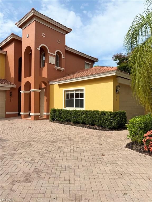 7060 San Lorenzo CT 202, Fort Myers, FL 33966
