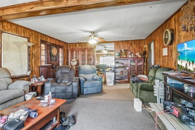 38708 E Hudson Road, Oak Grove, MO 64075