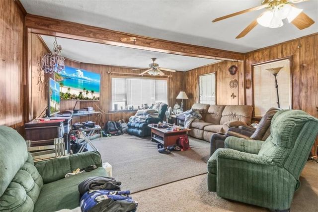 38708 E Hudson Road, Oak Grove, MO 64075