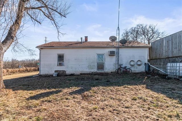 38708 E Hudson Road, Oak Grove, MO 64075