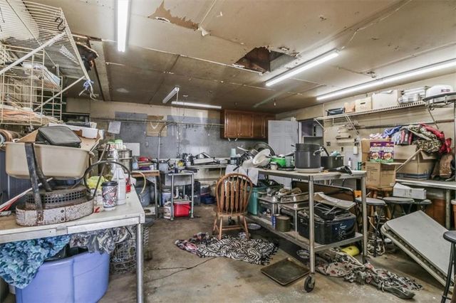 38708 E Hudson Road, Oak Grove, MO 64075