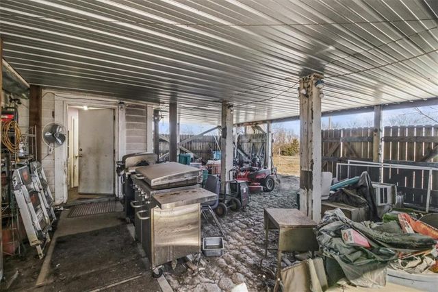 38708 E Hudson Road, Oak Grove, MO 64075