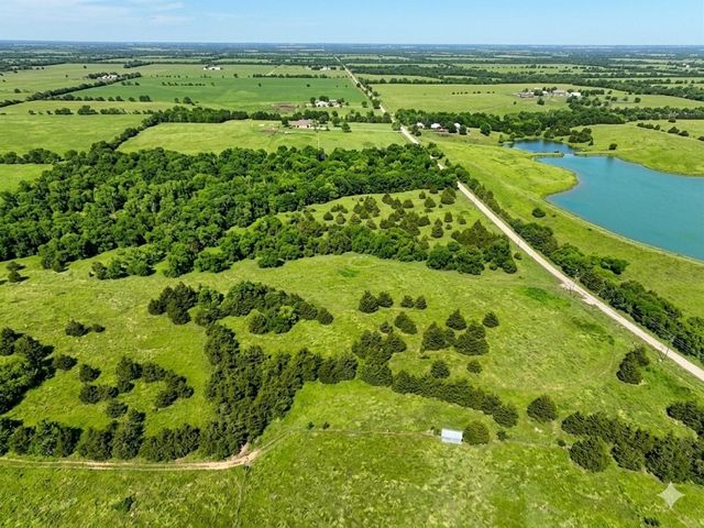 1711 County Road 2935, Dodd City, TX 75438