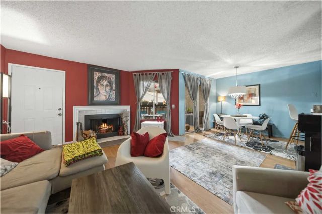 18316 Hatteras Street 26, Tarzana, CA 91356