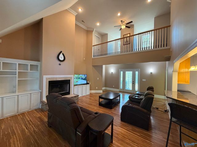 3553 Creek Path Road, Guntersville, AL 35976