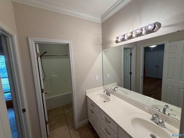 3553 Creek Path Road, Guntersville, AL 35976