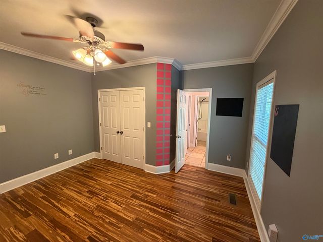 3553 Creek Path Road, Guntersville, AL 35976