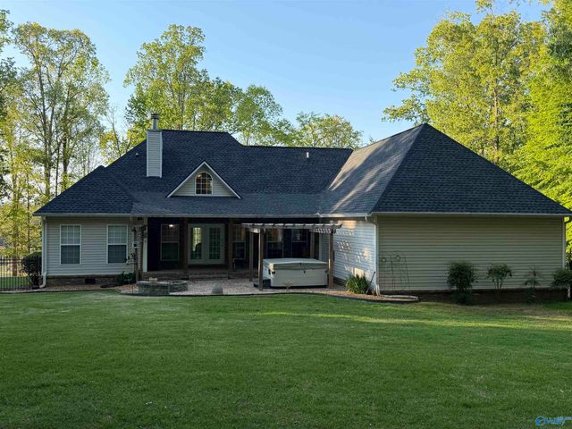3553 Creek Path Road, Guntersville, AL 35976