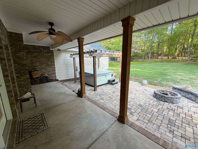 3553 Creek Path Road, Guntersville, AL 35976
