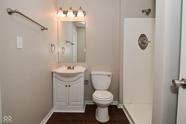 4114 Luxembourg Circle E, Indianapolis, IN 46228