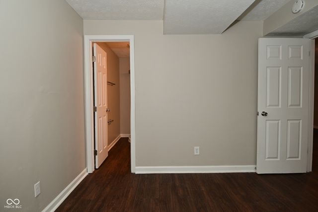 4114 Luxembourg Circle E, Indianapolis, IN 46228