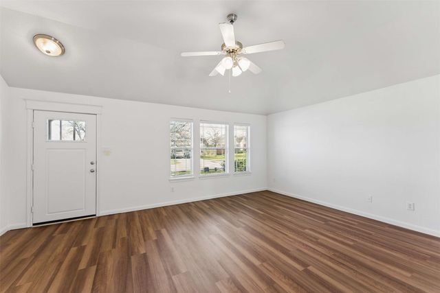 2809 Dawn Spring Drive, Little Elm, TX 75068