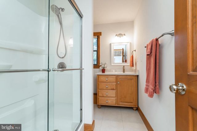 12333 MUMMERT RD, Clear Spring, MD 21722