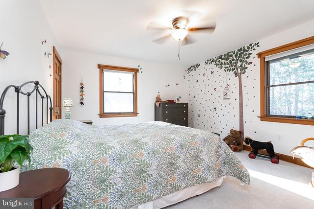 12333 MUMMERT RD, Clear Spring, MD 21722