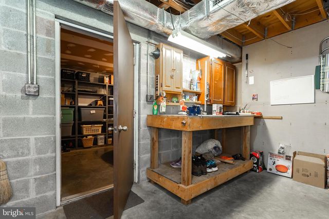 12333 MUMMERT RD, Clear Spring, MD 21722