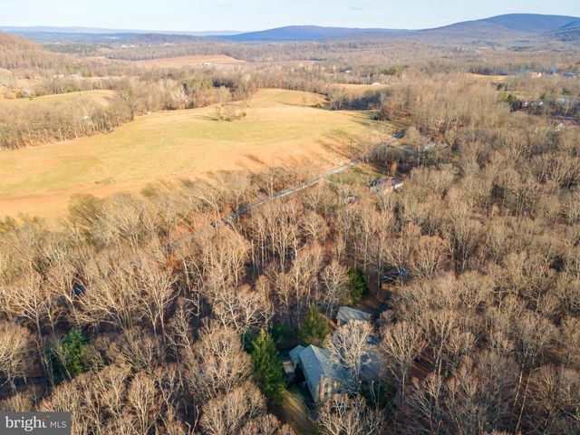 12333 MUMMERT RD, Clear Spring, MD 21722