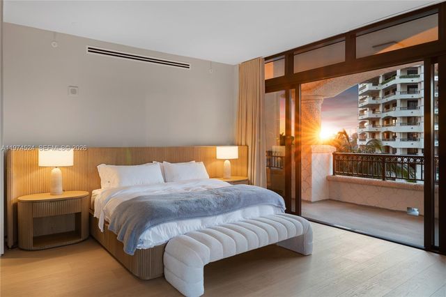 7043 Fisher Island Dr 7043, Miami Beach, FL 33109