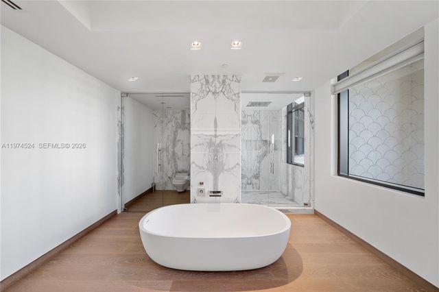 7043 Fisher Island Dr 7043, Miami Beach, FL 33109