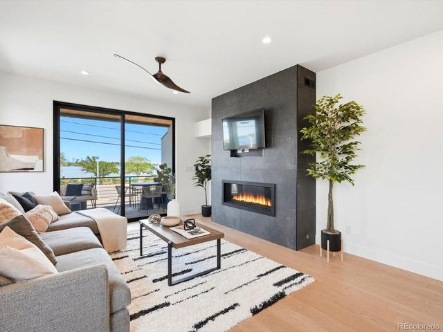 5220 W 22nd Ave, Edgewater, CO 80214