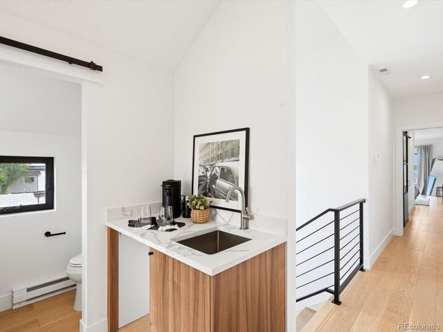 5220 W 22nd Ave, Edgewater, CO 80214