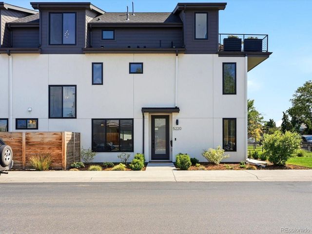 5220 W 22nd Ave, Edgewater, CO 80214