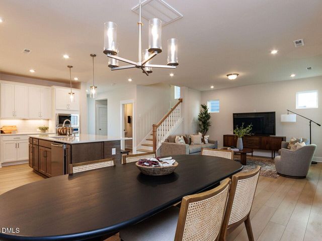 402 N Vlg Parkway, Pittsboro, NC 27312