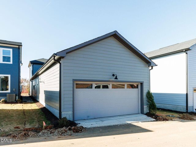 402 N Vlg Parkway, Pittsboro, NC 27312