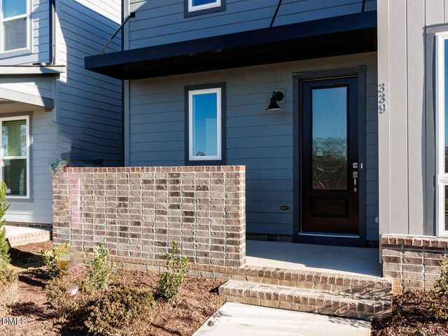 402 N Vlg Parkway, Pittsboro, NC 27312