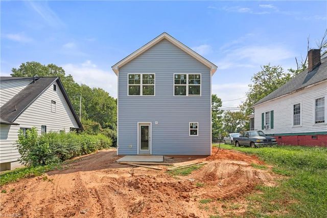 2033 E 14Th Street, Winston-salem, NC 27105