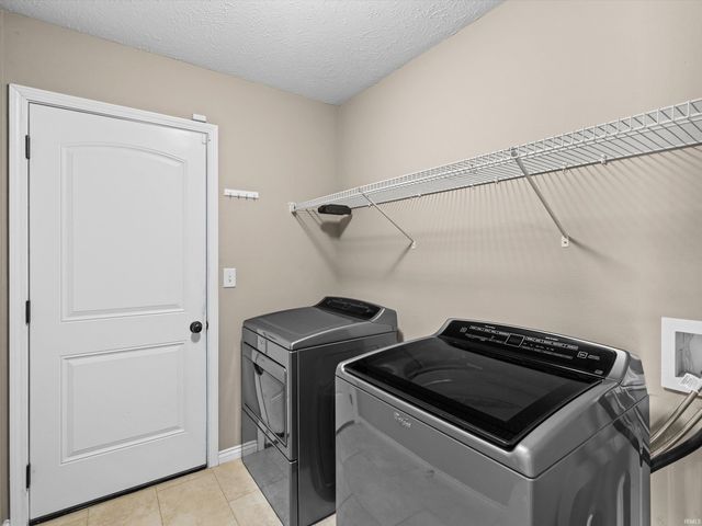 3915 Bronson Lane, Evansville, IN 47711