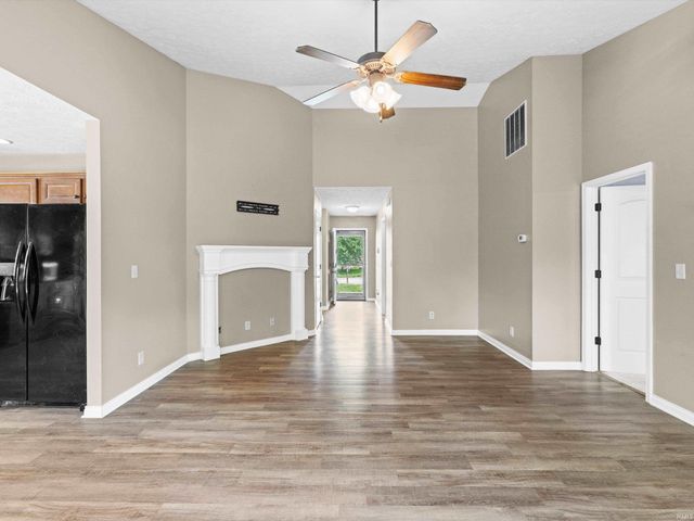 3915 Bronson Lane, Evansville, IN 47711