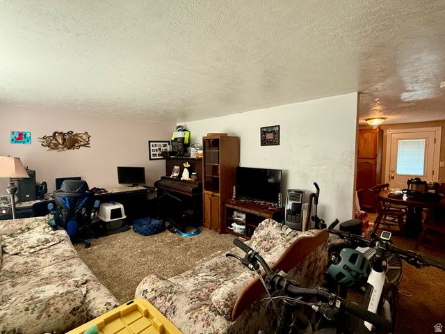 2893 W 8200 S, West Jordan, UT 84088