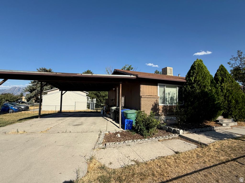 2893 W 8200 S, West Jordan, UT 84088