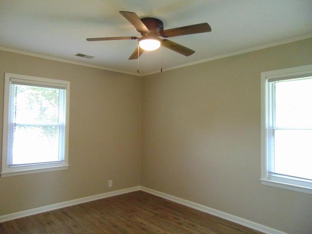 517 Maple STREET, Mukwonago, WI 53149