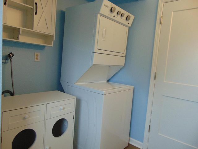 517 Maple STREET, Mukwonago, WI 53149