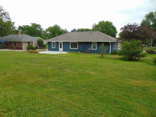 517 Maple STREET, Mukwonago, WI 53149
