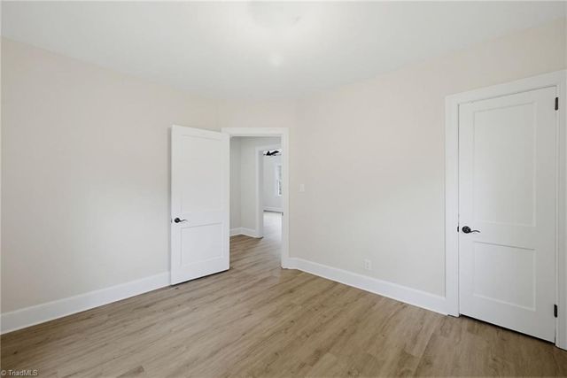 907 Dayton Avenue, High Point, NC 27262