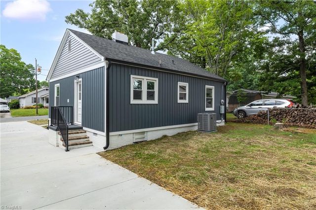 907 Dayton Avenue, High Point, NC 27262