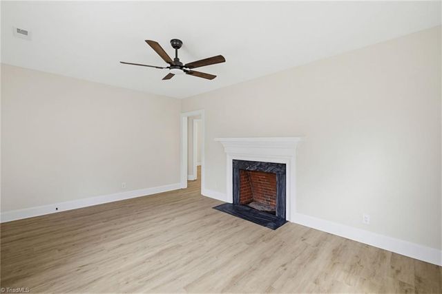 907 Dayton Avenue, High Point, NC 27262
