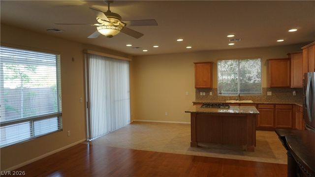 612 Delta Rio Street, Las Vegas, NV 89138
