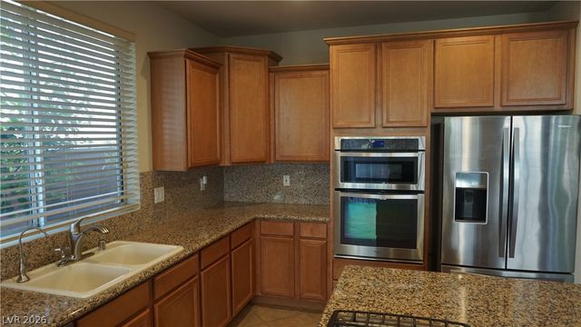 612 Delta Rio Street, Las Vegas, NV 89138