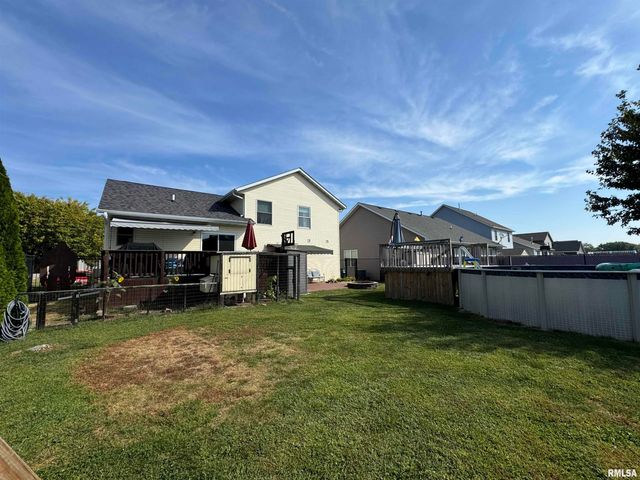 4703 W 13TH Street, Davenport, IA 52804