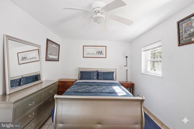 2511 S GRANT ST, Arlington, VA 22202