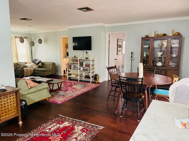 7214 Fireside Street, Spring Hill, FL 34606