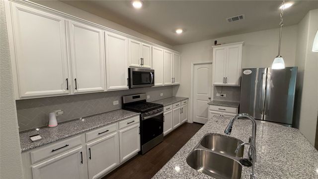 2408 Wildhaven Road, Crandall, TX 75114