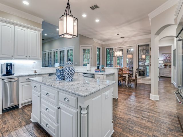 701 Regency Court, Denton, TX 76210