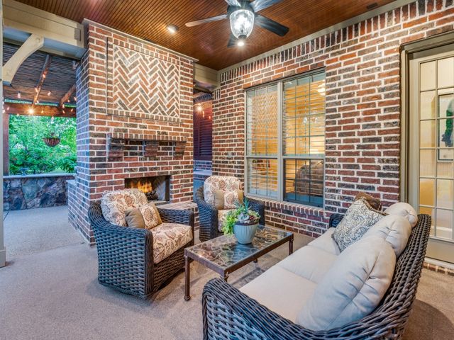 701 Regency Court, Denton, TX 76210